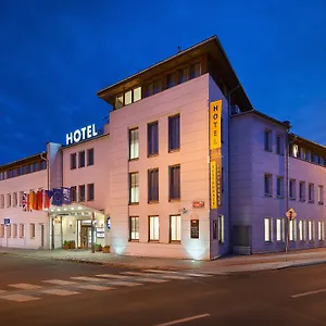3* Szálloda Ea Populus